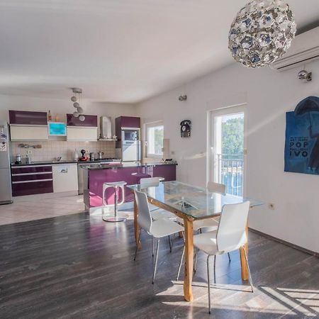 Apartman Ahel 자드라보노 외부 사진