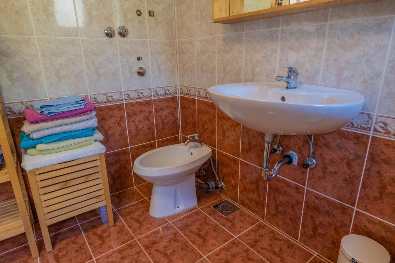 Apartman Ahel 자드라보노 외부 사진